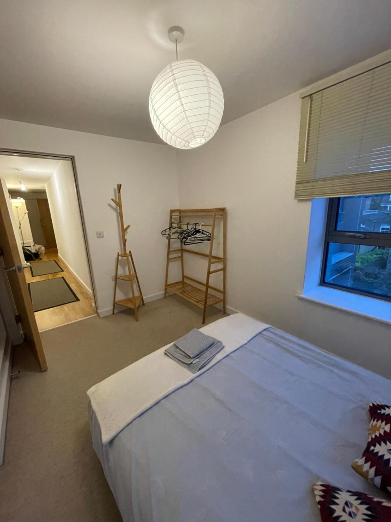 2-bed Flat In Fields